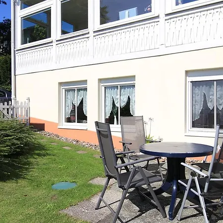 Apartment Seerose Mit Terrasse