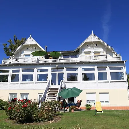Villa Seerose Mit Terrasse Sassnitz