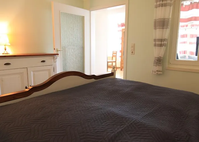 Seerose Mit Terrasse Villa Sassnitz