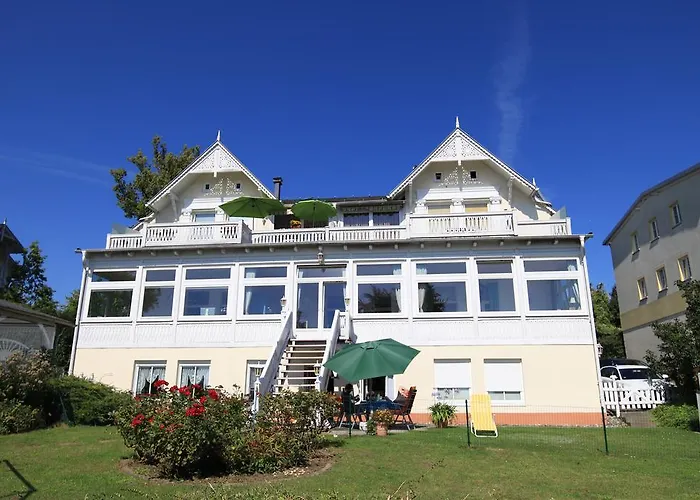 Villa Seerose Mit Terrasse Sassnitz
